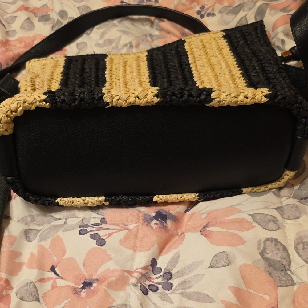 Vince Camuto Black and Cream Striped Shoulder Bag - Picture 3 of 5